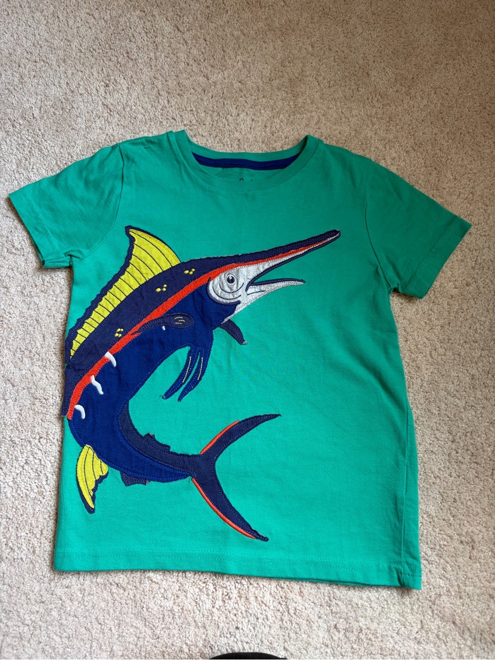 Mini Boden 5/6 Short Sleeve Swordfish appliqué Tee